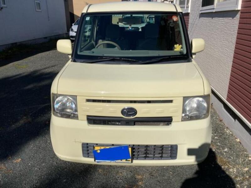 DAIHATSU MOVE CONTE