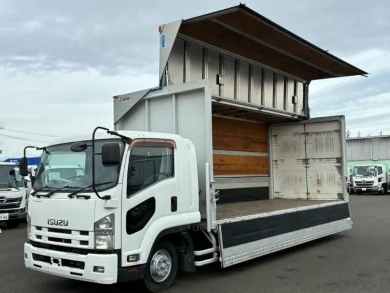 ISUZU FORWARD