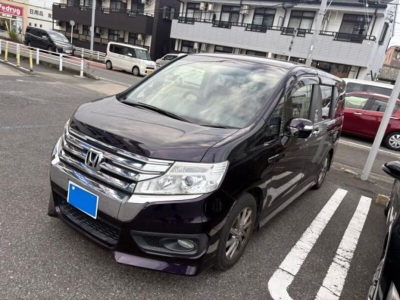 HONDA STEPWAGON SPADA