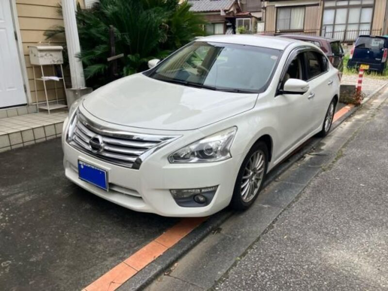 NISSAN TEANA
