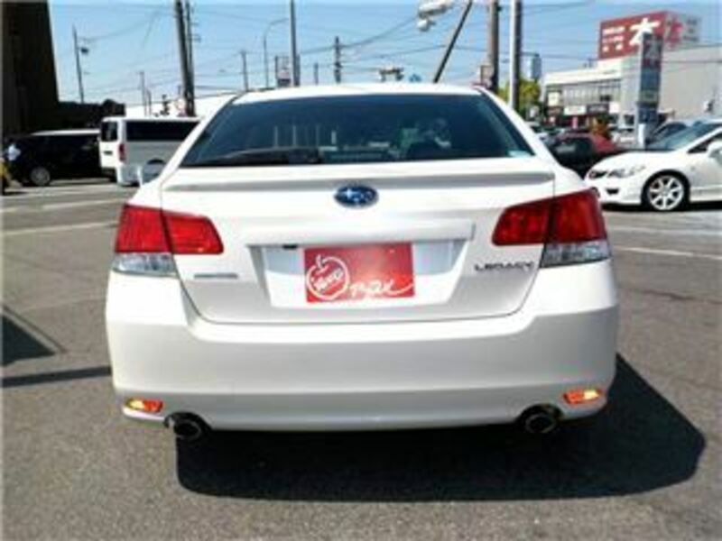 LEGACY B4-8