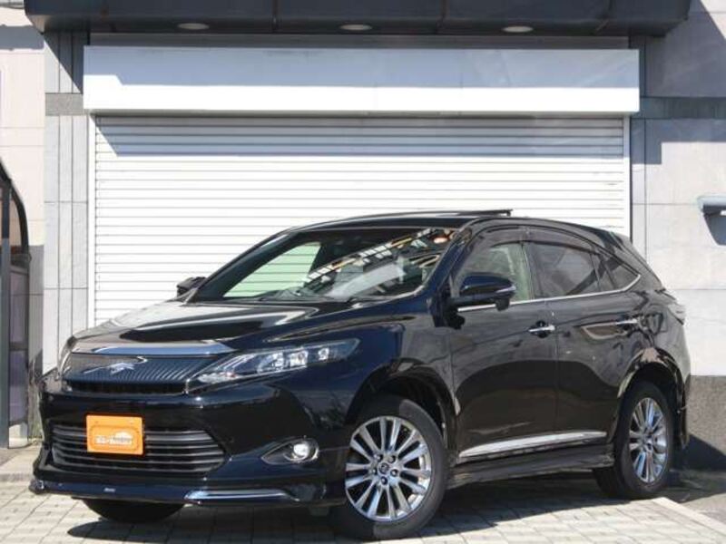 TOYOTA HARRIER