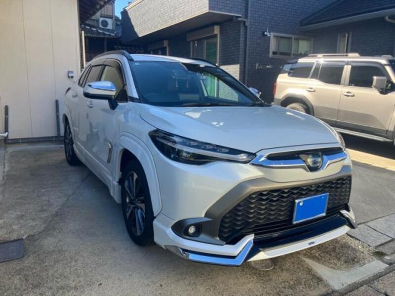 TOYOTA COROLLA CROSS