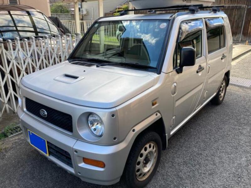 DAIHATSU NAKED