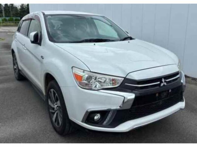 MITSUBISHI RVR