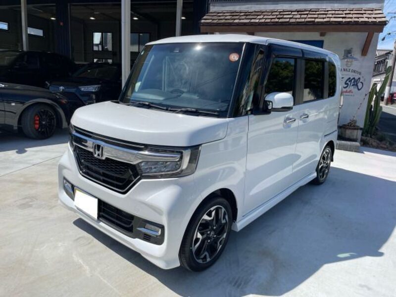 HONDA N BOX CUSTOM