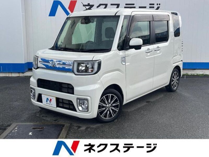 TOYOTA PIXIS MEGA