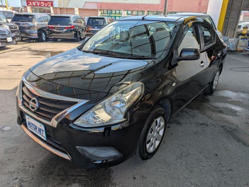 NISSAN LATIO