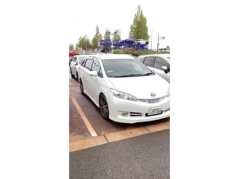TOYOTA WISH