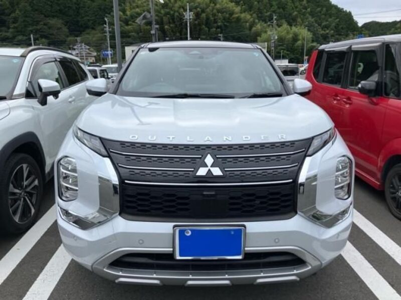 MITSUBISHI OUTLANDER PHEV