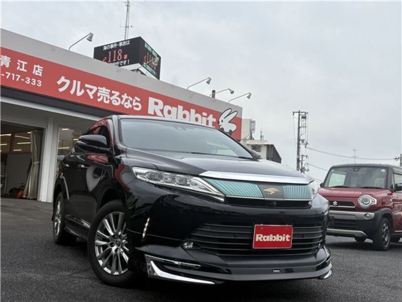 TOYOTA HARRIER