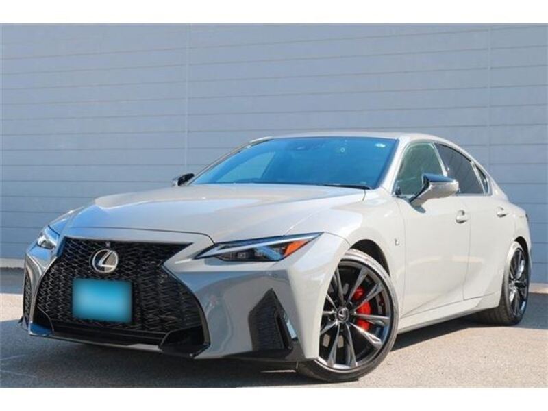 LEXUS IS