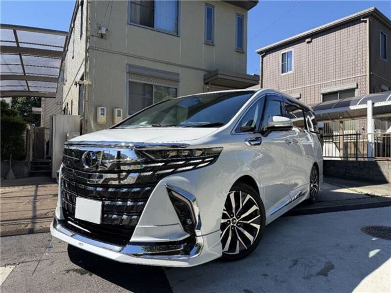 TOYOTA ALPHARD