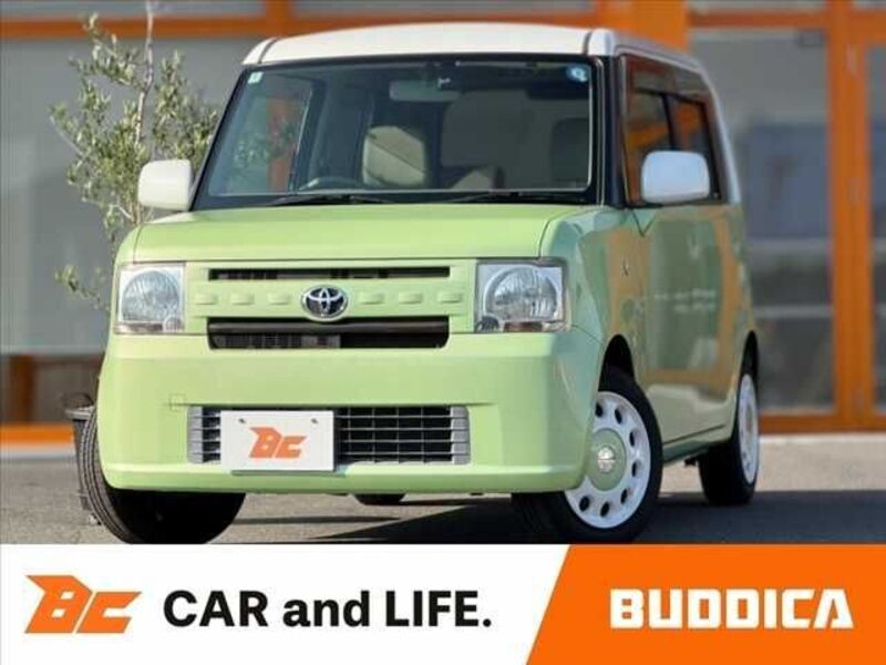 TOYOTA PIXIS SPACE