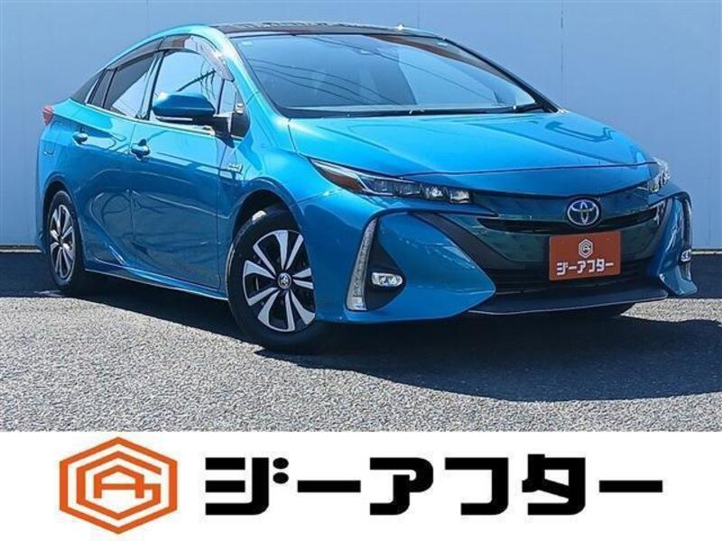 TOYOTA PRIUS PHV
