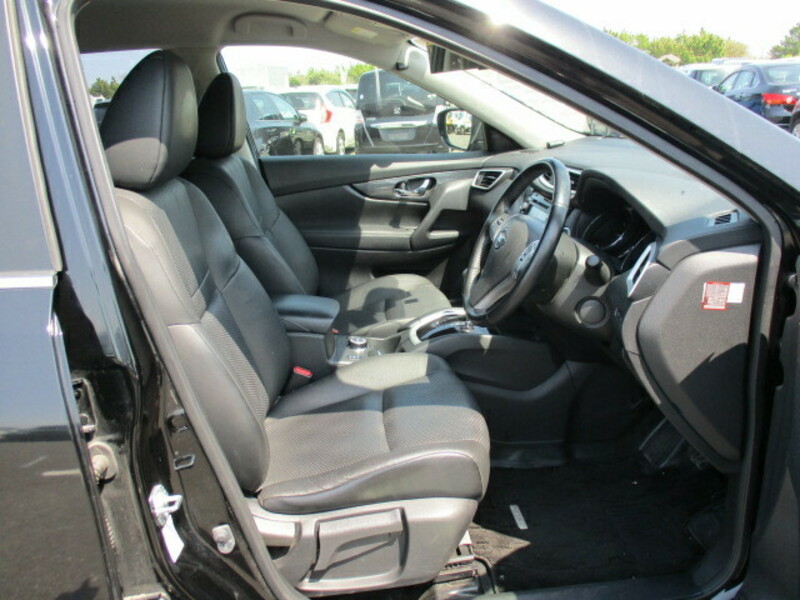 X-TRAIL-5