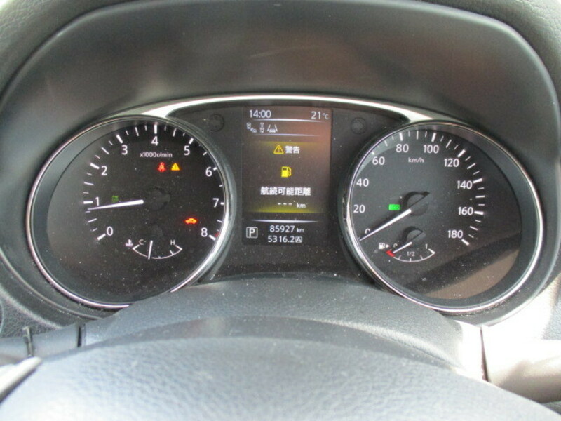 X-TRAIL-16