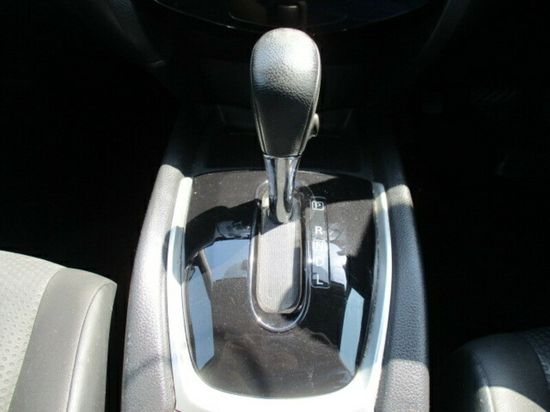 X-TRAIL-14