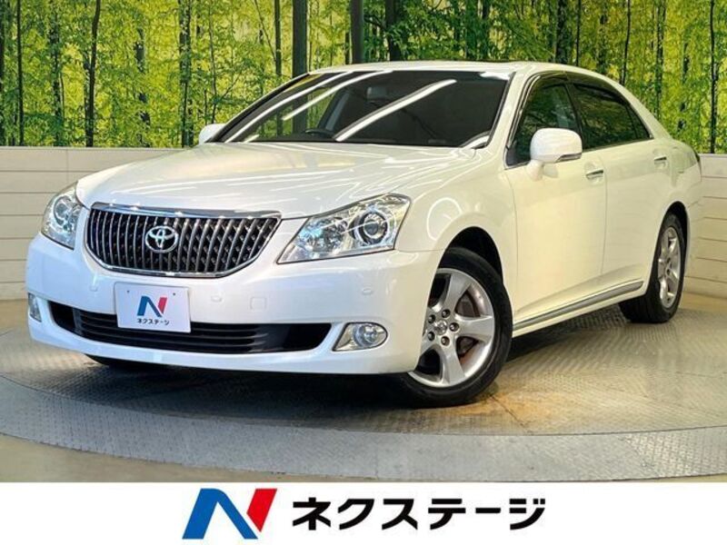 TOYOTA CROWN MAJESTA