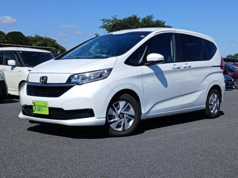HONDA FREED HYBRID