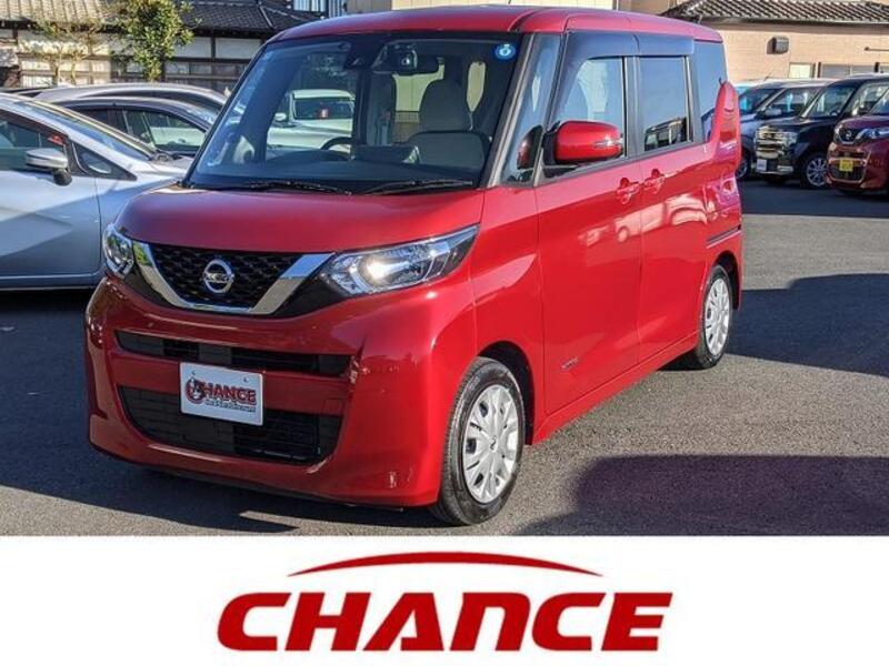 NISSAN ROOX