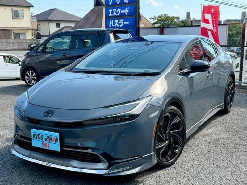 TOYOTA PRIUS