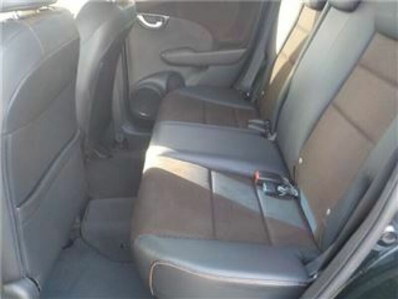 FIT SHUTTLE