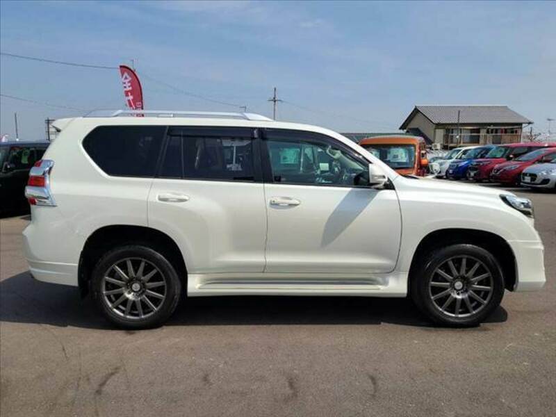 LAND CRUISER PRADO