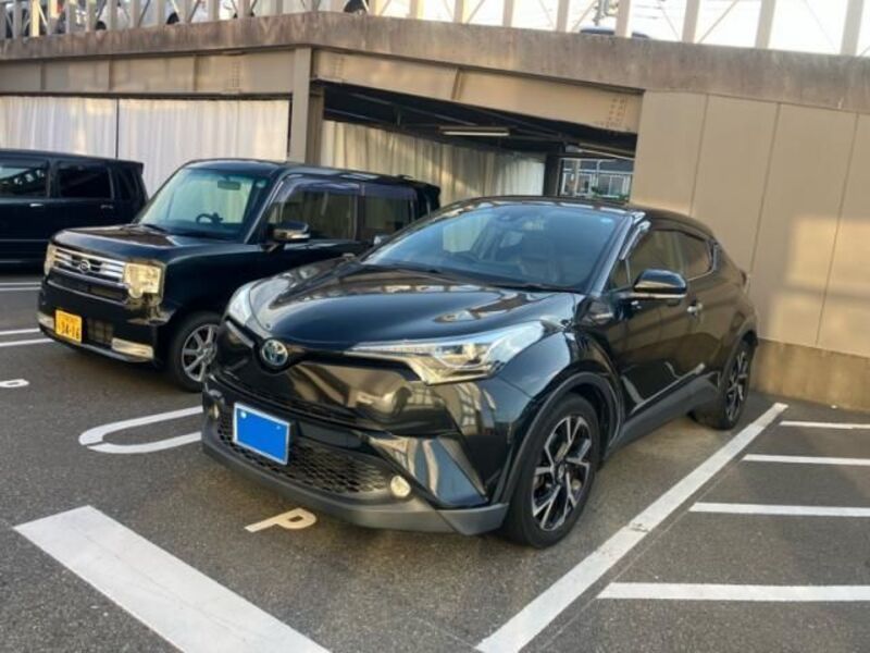 TOYOTA C-HR