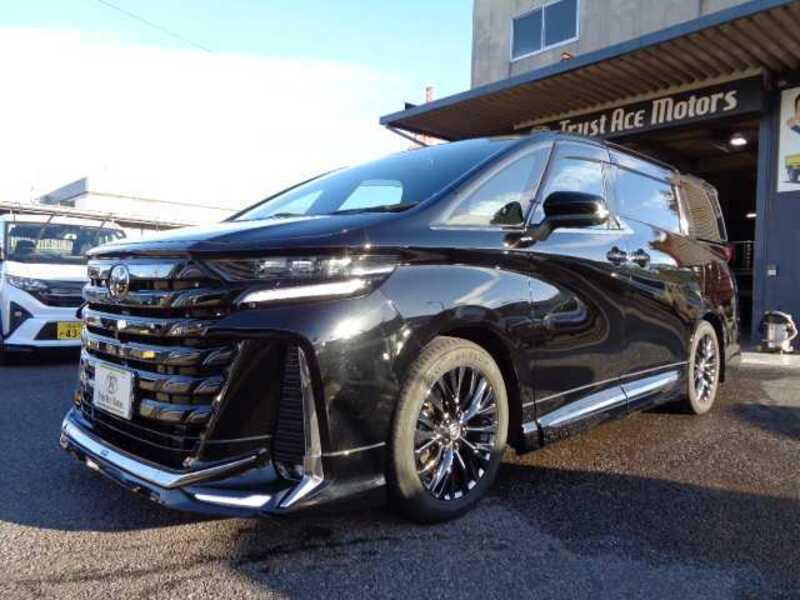 TOYOTA VELLFIRE