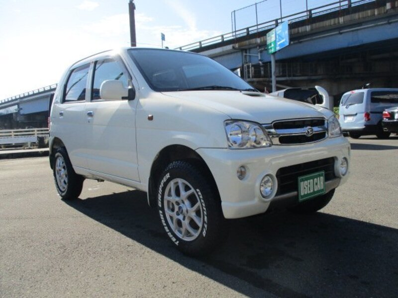 DAIHATSU TERIOS KID