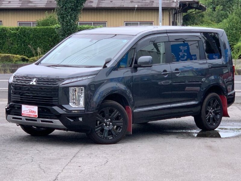 MITSUBISHI DELICA D5