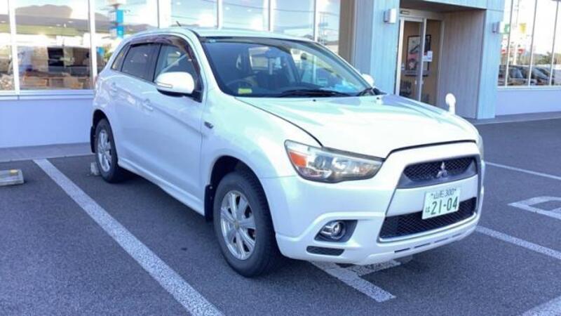 MITSUBISHI RVR
