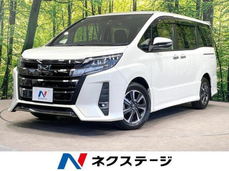 TOYOTA NOAH