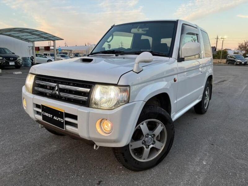 MITSUBISHI PAJERO MINI
