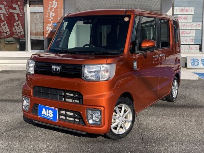 DAIHATSU WAKE