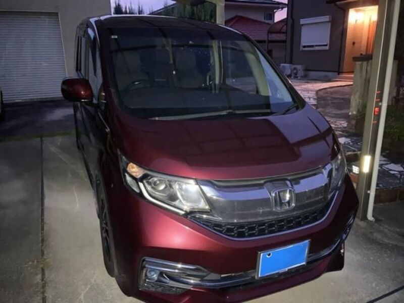 HONDA STEPWAGON SPADA