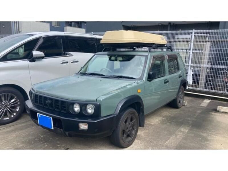 NISSAN RASHEEN