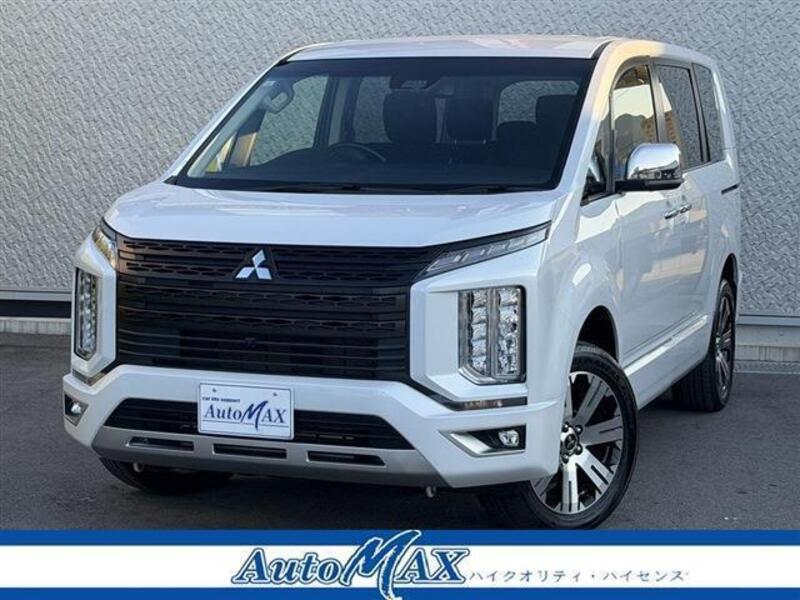 MITSUBISHI DELICA D5