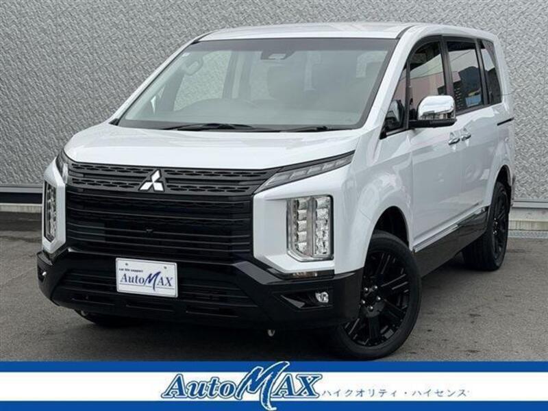 MITSUBISHI DELICA D5