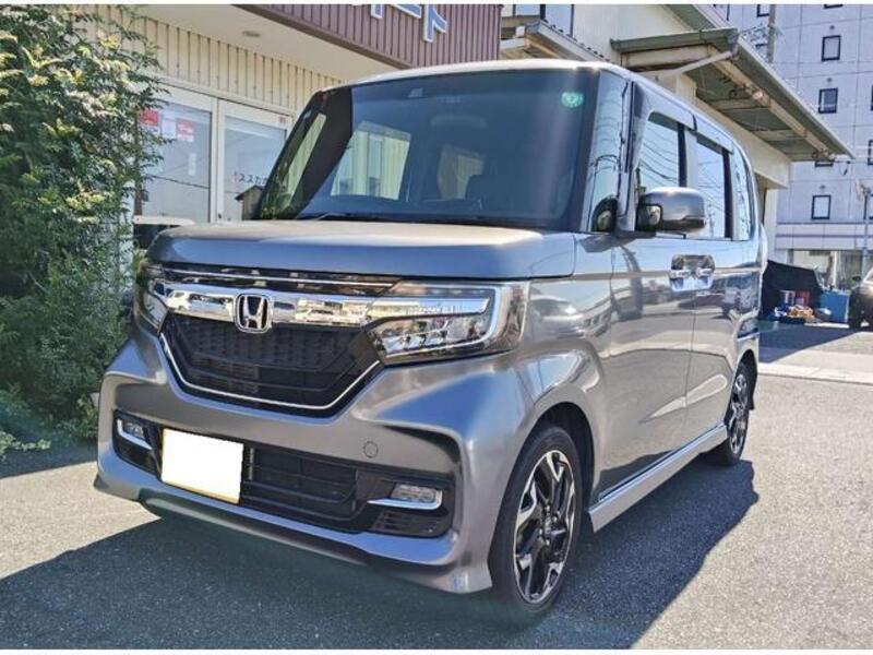 HONDA N BOX CUSTOM