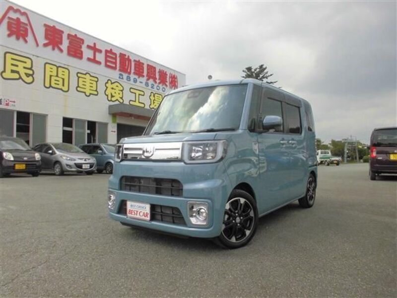 DAIHATSU WAKE