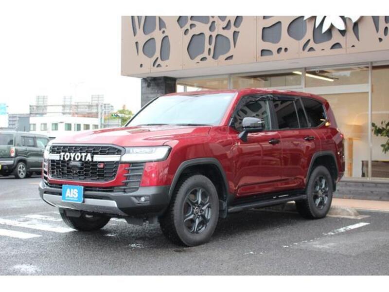 TOYOTA LAND CRUISER