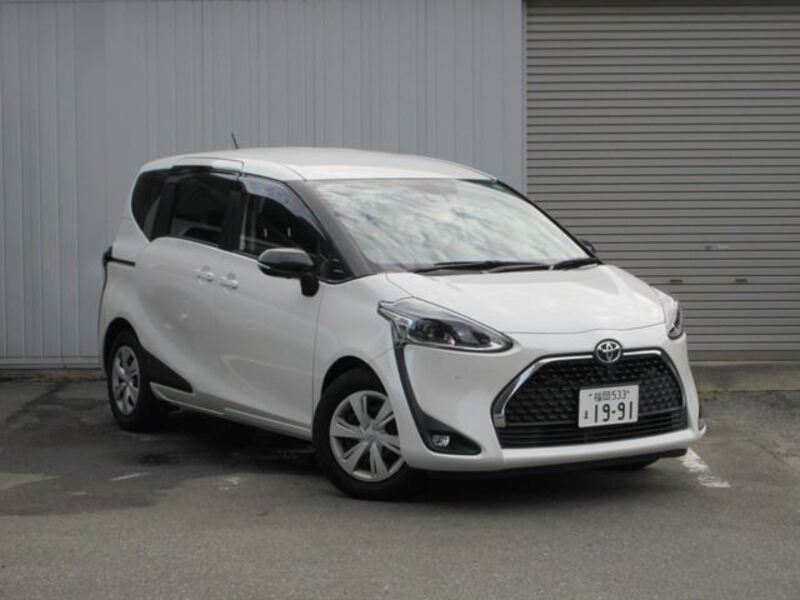 TOYOTA SIENTA