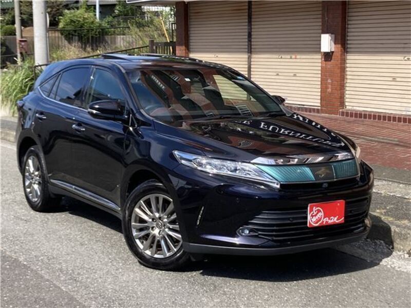 TOYOTA HARRIER