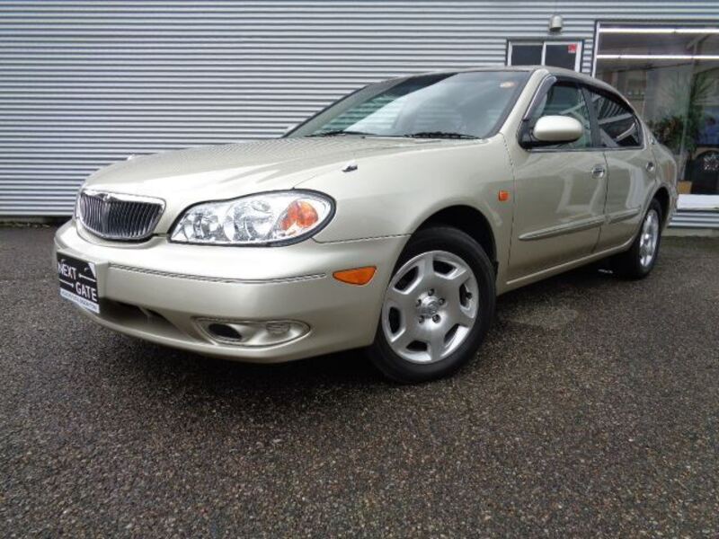 NISSAN CEFIRO