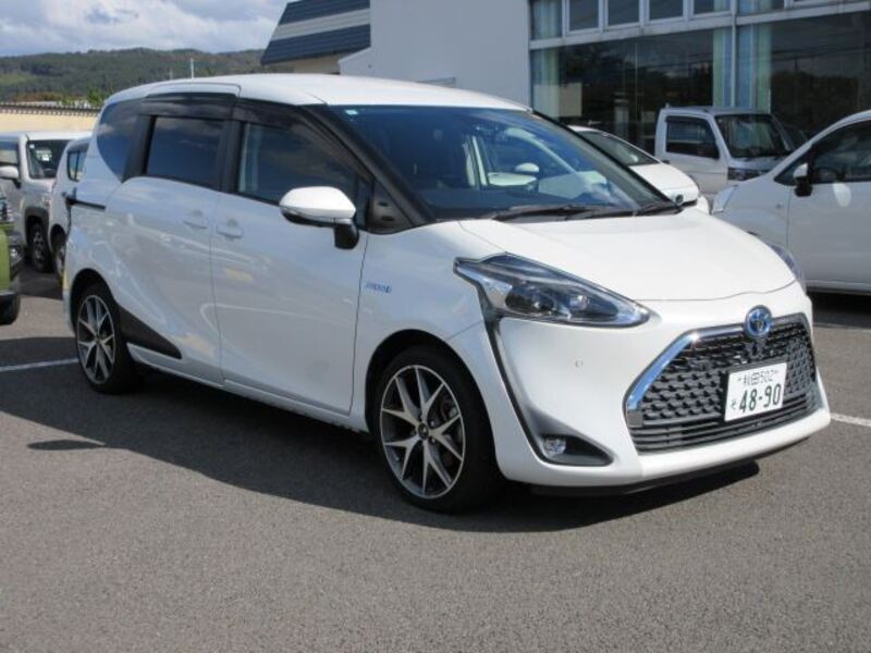 TOYOTA SIENTA