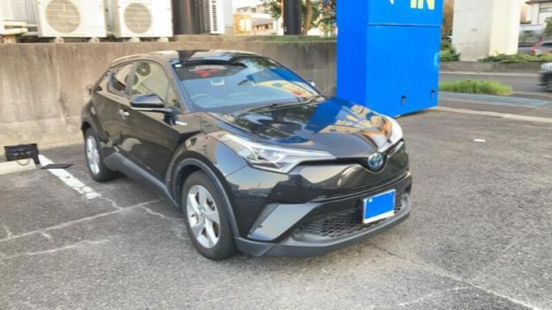 TOYOTA C-HR