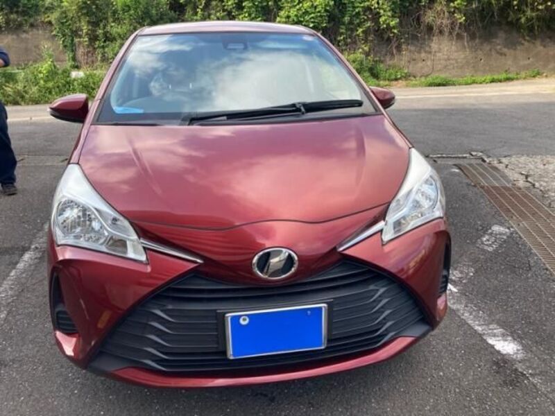TOYOTA VITZ
