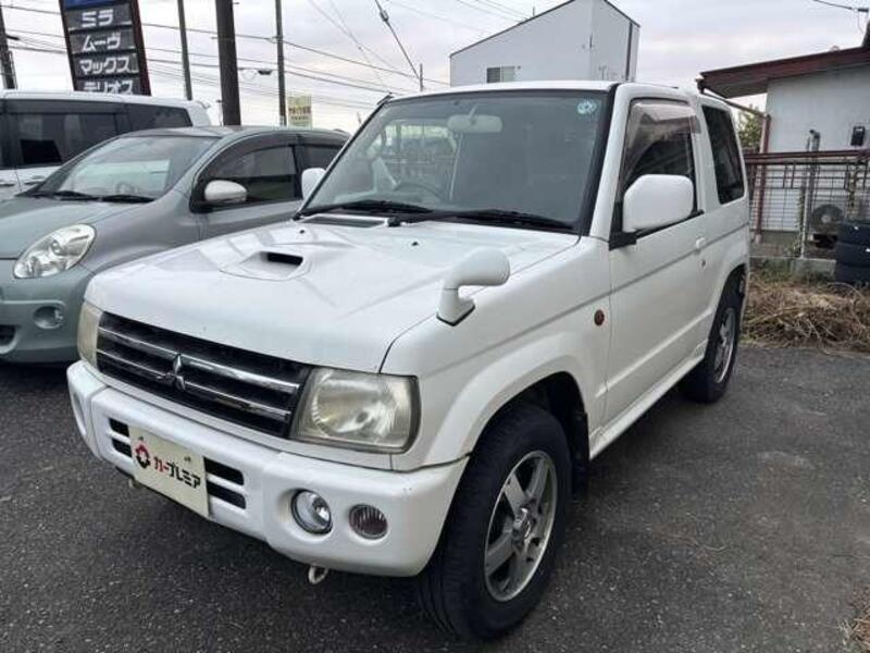 MITSUBISHI PAJERO MINI